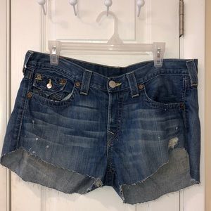True Religion Shorts! Size 32 😎